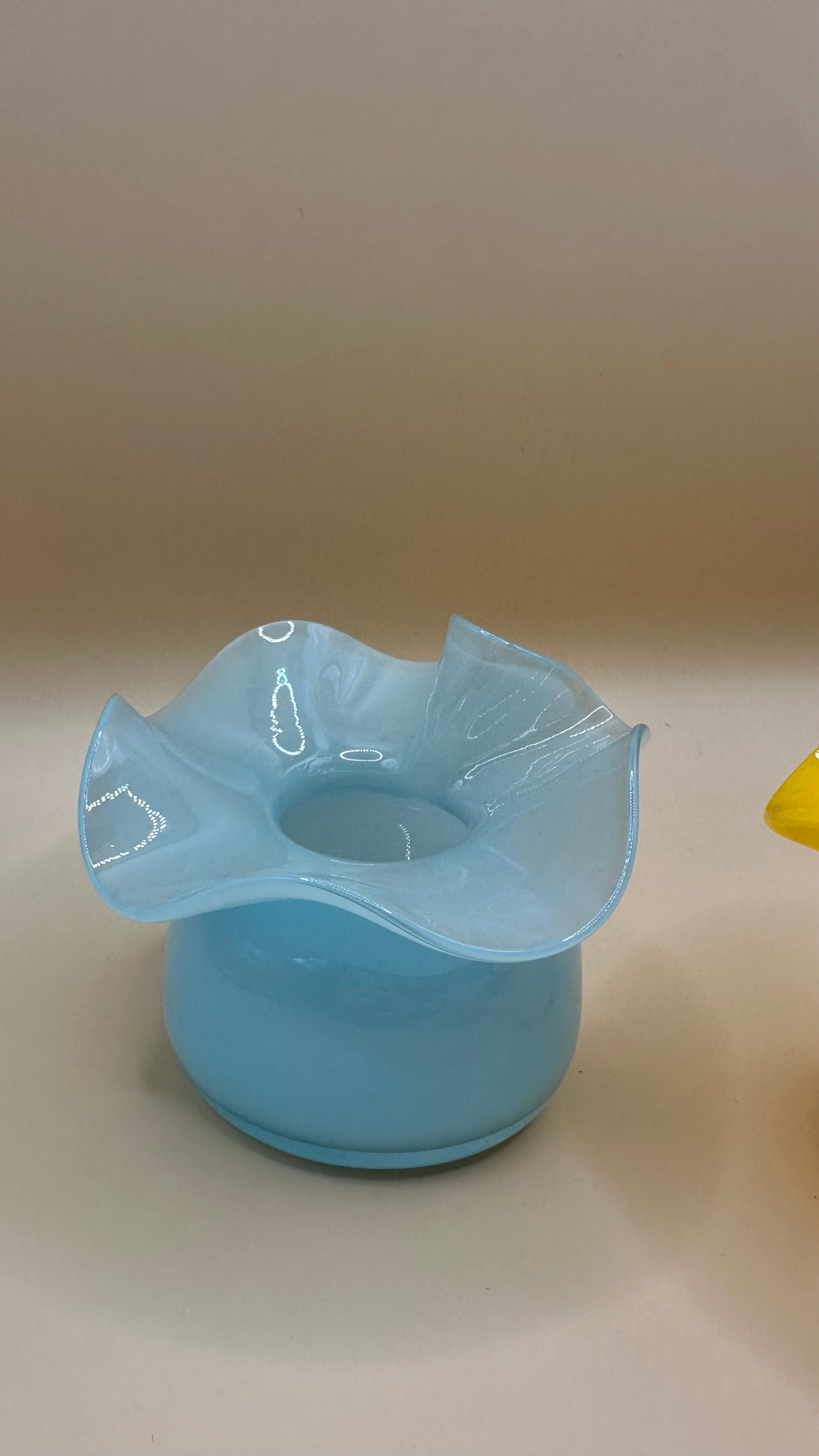 Mini Ruffle Vases