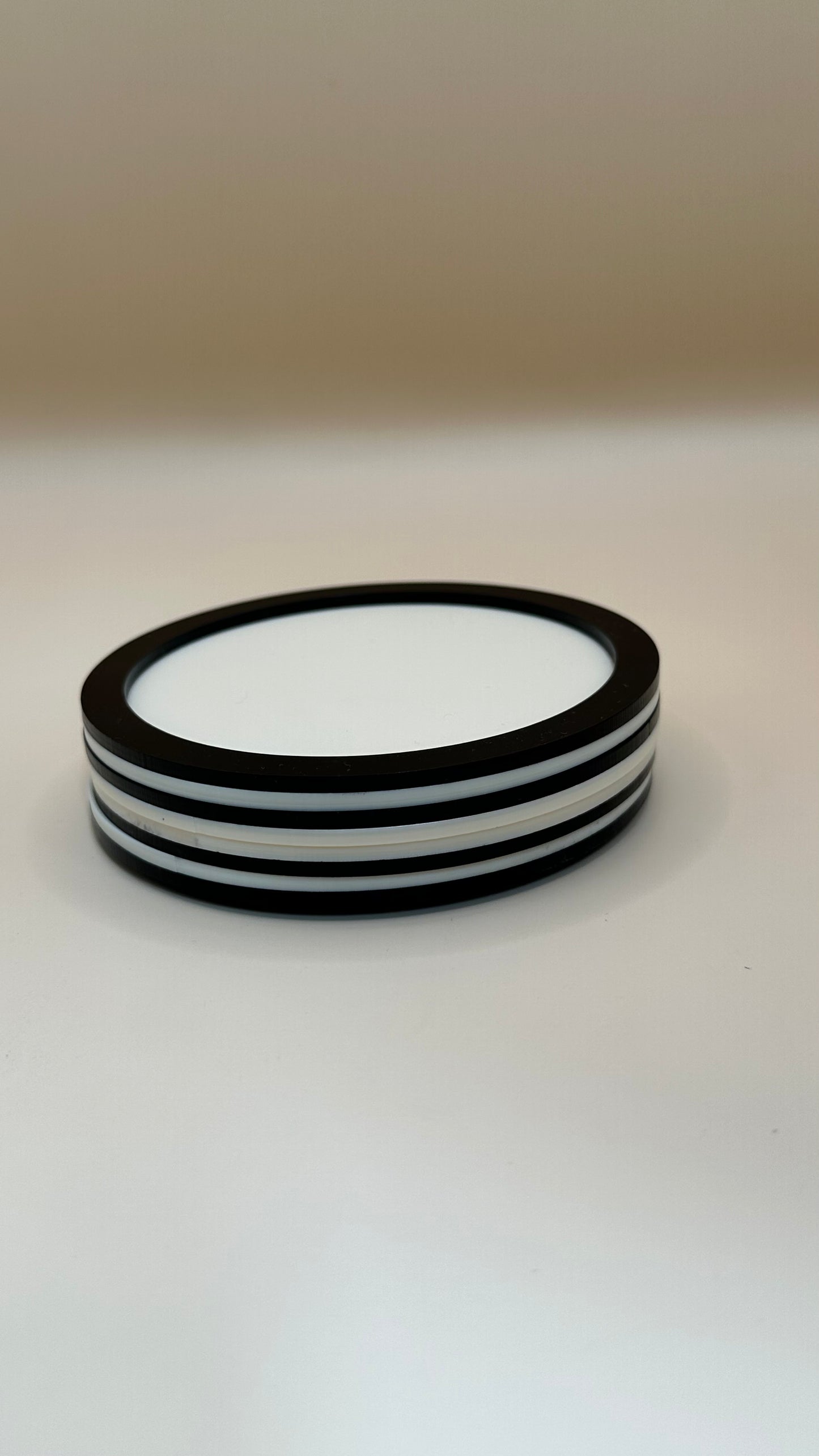 Vahz Studio Circle Coaster Set